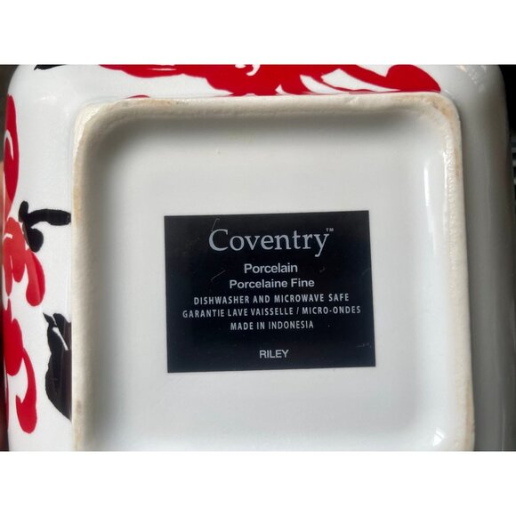 Coventry Square Bowls in the Riley Pattern set of 4 white with red flowers and b - Picture 7 of 8